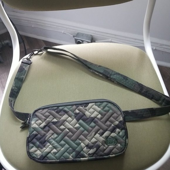 lug Bags Lug Convertible Hip Pouch Coupe Xl Poshmark